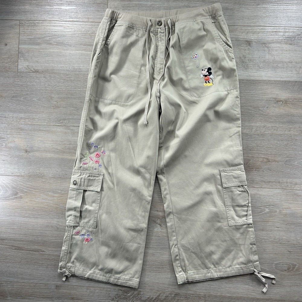 NWOT‎ Disney Store Women's Large Mickey Mouse Butterfly Light Khaki Cargo Crops